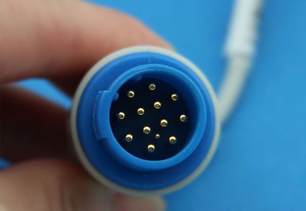 Mennen 13pins connector
